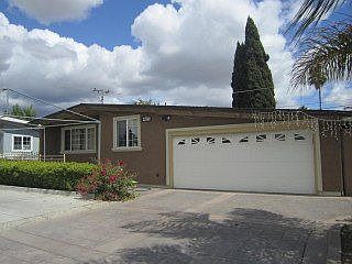 4th image of 2736 Murtha Dr