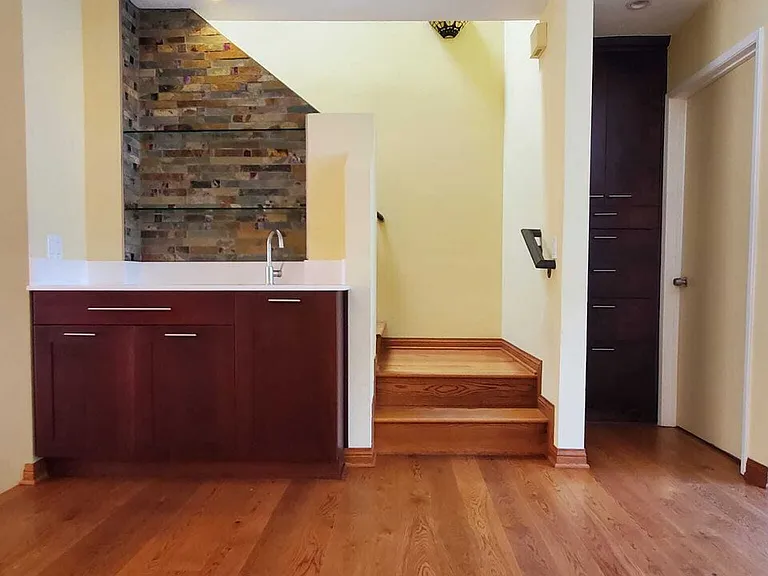 7320 Balboa Blvd #123 — Photo 7