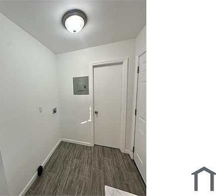 5th image of 1417 Brighton Rd