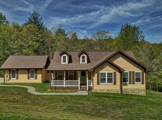 82 Apple Blossom Rd, Blairsville, GA 30512
