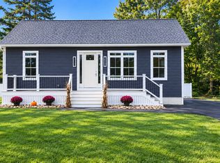 27 Morris St, Sanford, ME 04073
