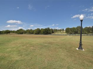 4 Arlington Dr, Ramona, OK 74061