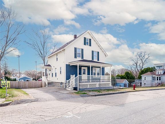 2nd image of 58 Williams St
