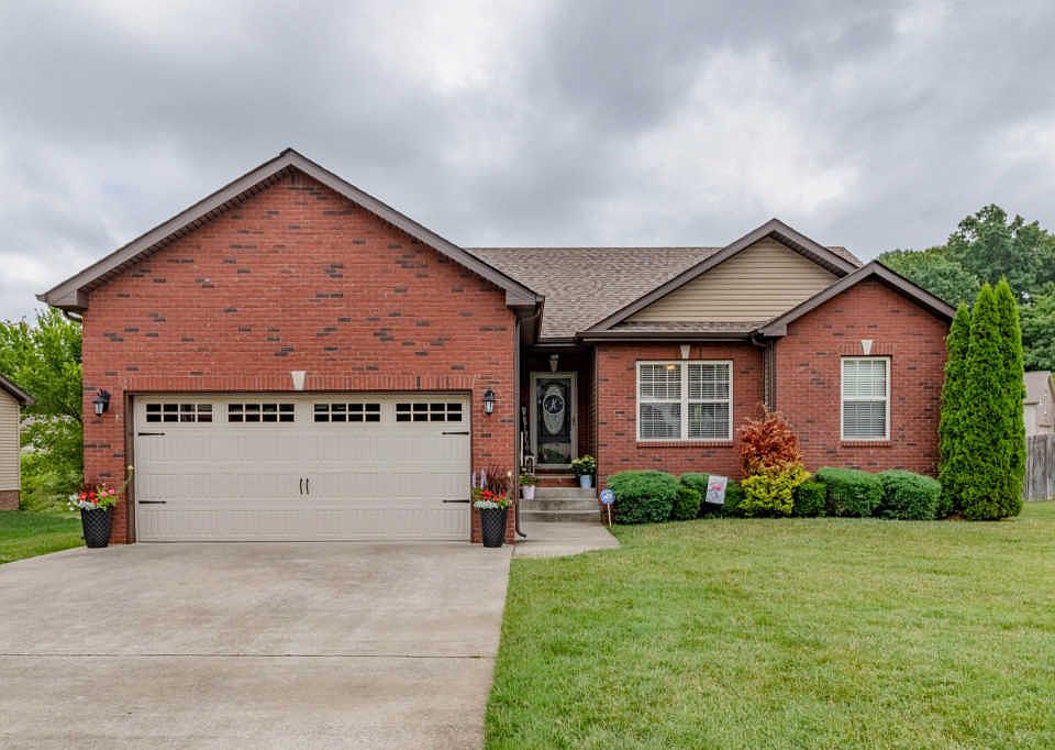 1st image of 596 Anchor Ct