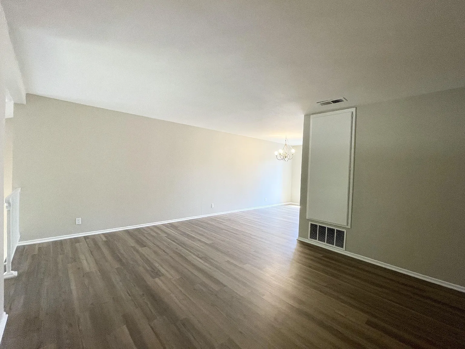 2 bed, 900 sqft, $2,450 — Photo 4