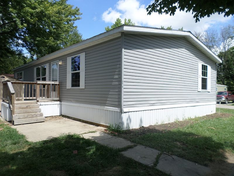 1st image of 9018 Snowden Sq S