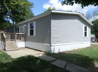 9018 Snowden Sq S, Indianapolis, IN 46234