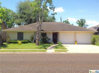 403 Shiloh Dr, Victoria, TX 77904