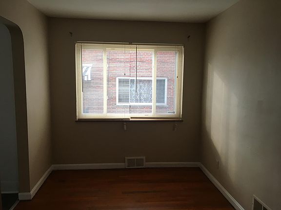 5th image of 1962 Connecticut Ave APT 1