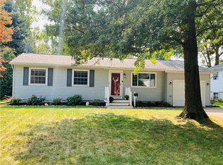 774 Green Forest Dr, Amherst, OH