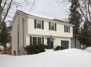 105 Yankee Ave, Bangor, ME 04401