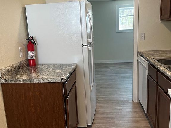2nd image of 1708 E Avenue B #2