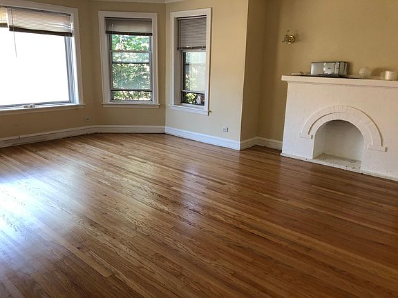 3rd image of 6942 S Paxton Ave #2