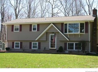 182 Gooseneck Hill Rd, Canterbury, CT 06331