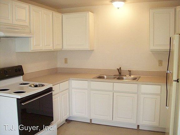 3rd image of 1504 E Beacon Ave APT 5