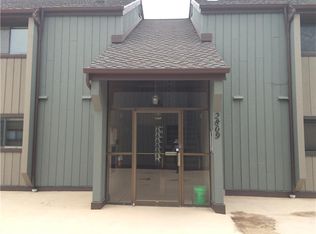 2809 Century Harbor Rd APT 1, Middleton, WI 53562