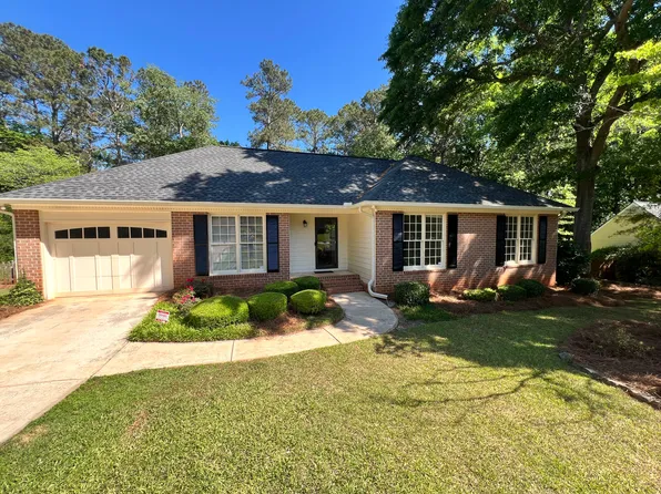 135 Pebble Creek Dr, Athens, GA 30605