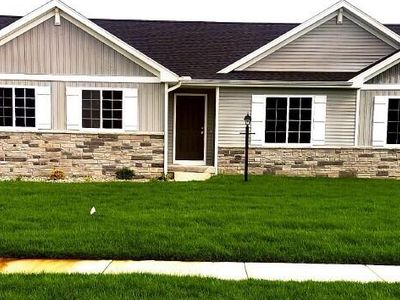 1515 Prairie Dr, Saint Joseph, MI, 49085