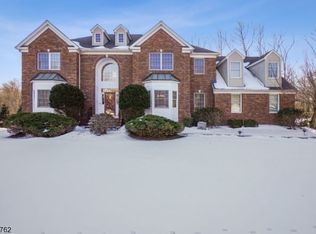 33 Quail Run, Randolph, NJ 07869