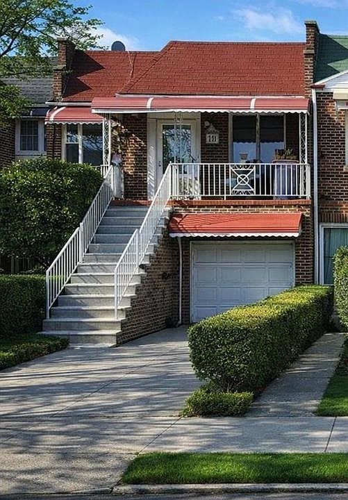 1st image of 1144 E 53rd St