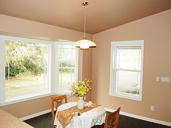 4th image of 101 N Wynoochee Dr SW
