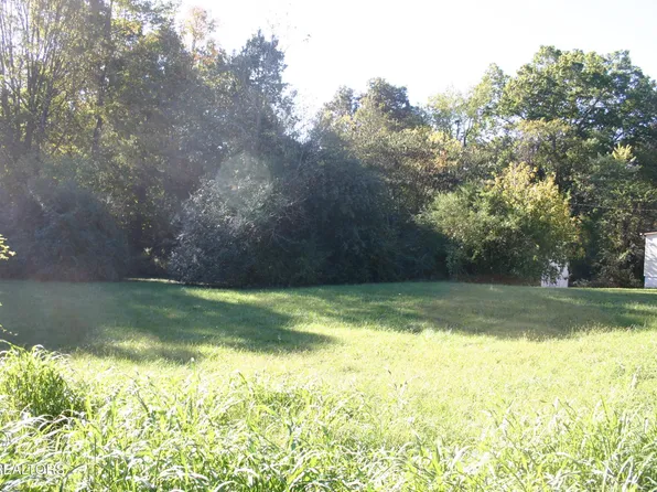 2024 Bernhurst Dr, Knoxville, TN 37918