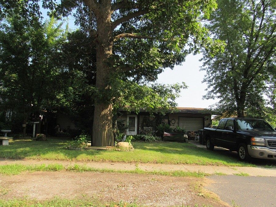 1st image of 2916 W 38th Ave