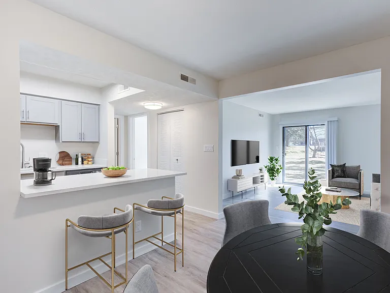 Golfview Apartments — Photo 41