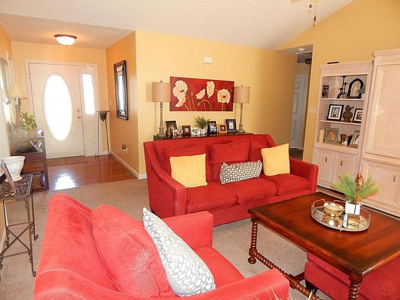 4th image of 314 Bream Ct
