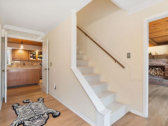 4th image of 5323 Sherington Rd