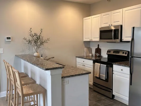 47 Imlay St #3B, Hartford, CT 06105