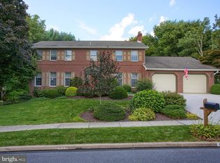 5014 Apache Dr, Mechanicsburg, PA 17050