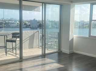 7545 E Treasure Dr APT 9G, North Bay Village, FL 33141