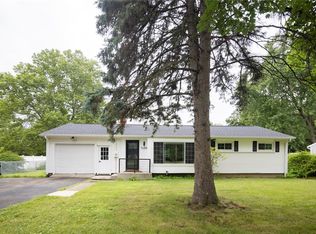 1589 Scribner Rd, Penfield, NY 14526