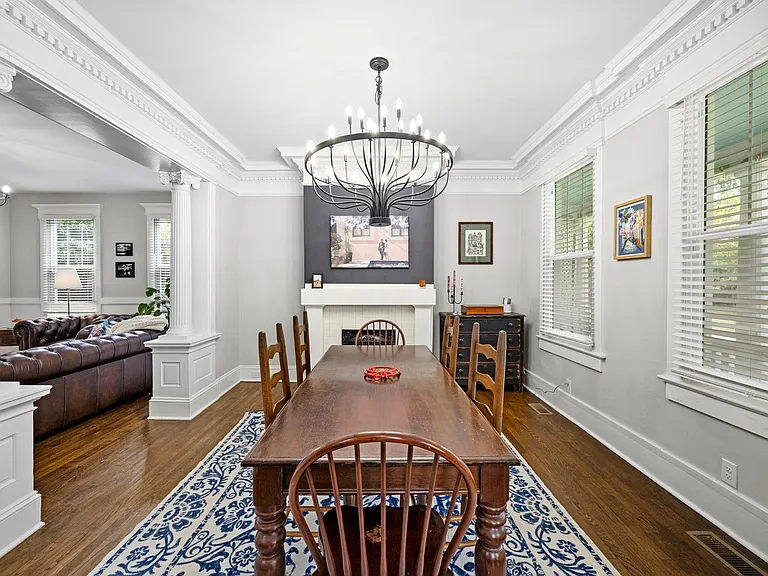 3114 Luxembourg Ave — Photo 4