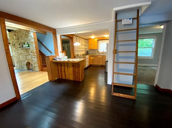 310 E 16th St, Bloomington, IN 47408