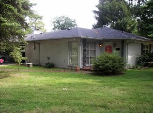 2513 Hikes Ln, Louisville, KY