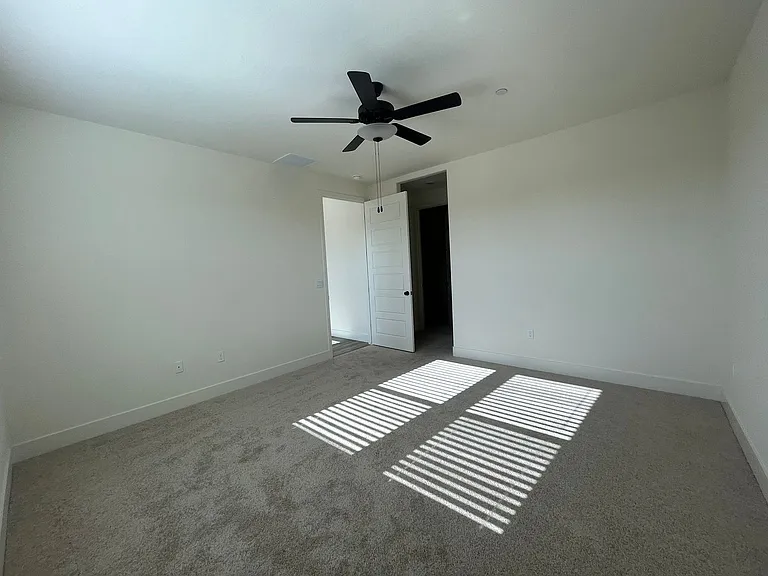 2312 N Kayenta St — Photo 15
