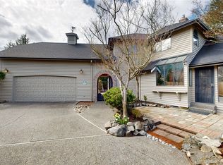 627 N Waugh Road, Mount Vernon, WA 98273