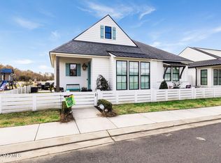 101 Tea Rose Dr, Broussard, LA 70518