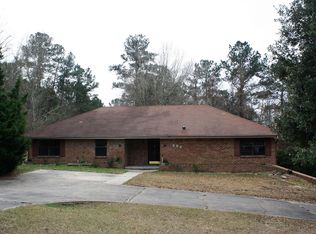 596 E Central Ave, Petal, MS 39465