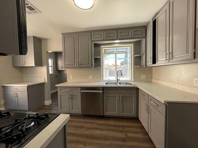 1st image of 255 Bernard Way