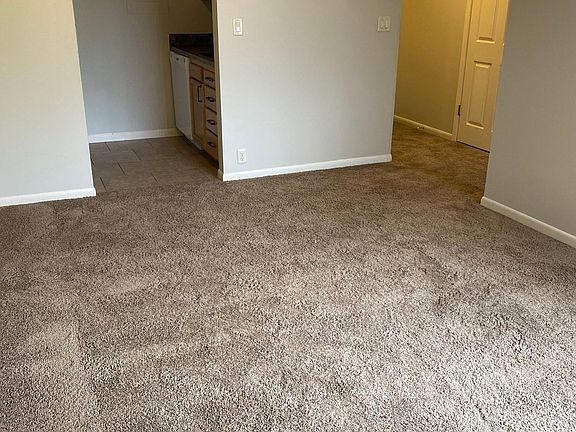 4th image of 1819 E St #305