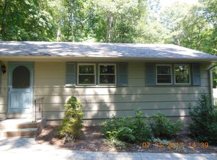 607 Merrow Rd, Tolland, CT 06084