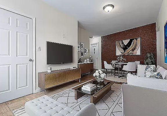 3rd image of 201 W 11th St APT 5A