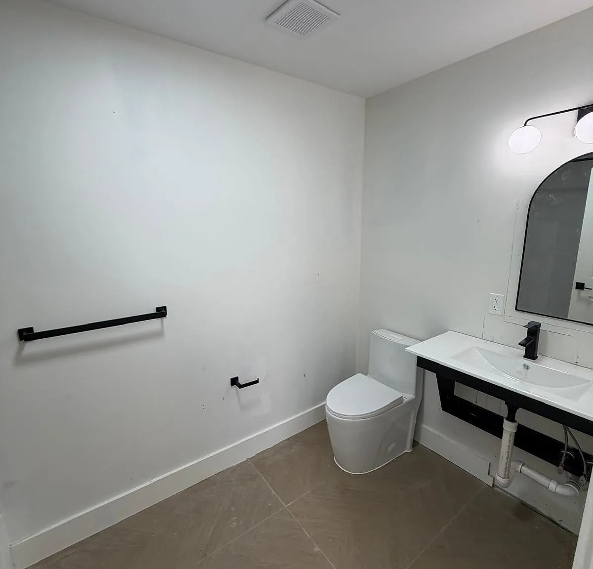 1 bed, $1,650 — Photo 3