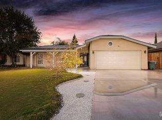 6920 Natchitoches Way, Bakersfield, CA