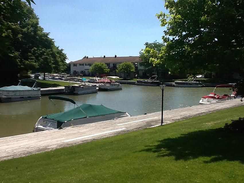 1st image of 402 Holiday Harbour
