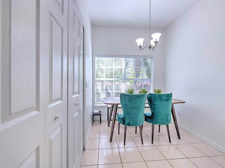 11094 Winter Crest Dr — Photo 14