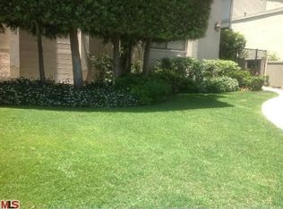 111 S Broadway APT D, Redondo Beach, CA 90277
